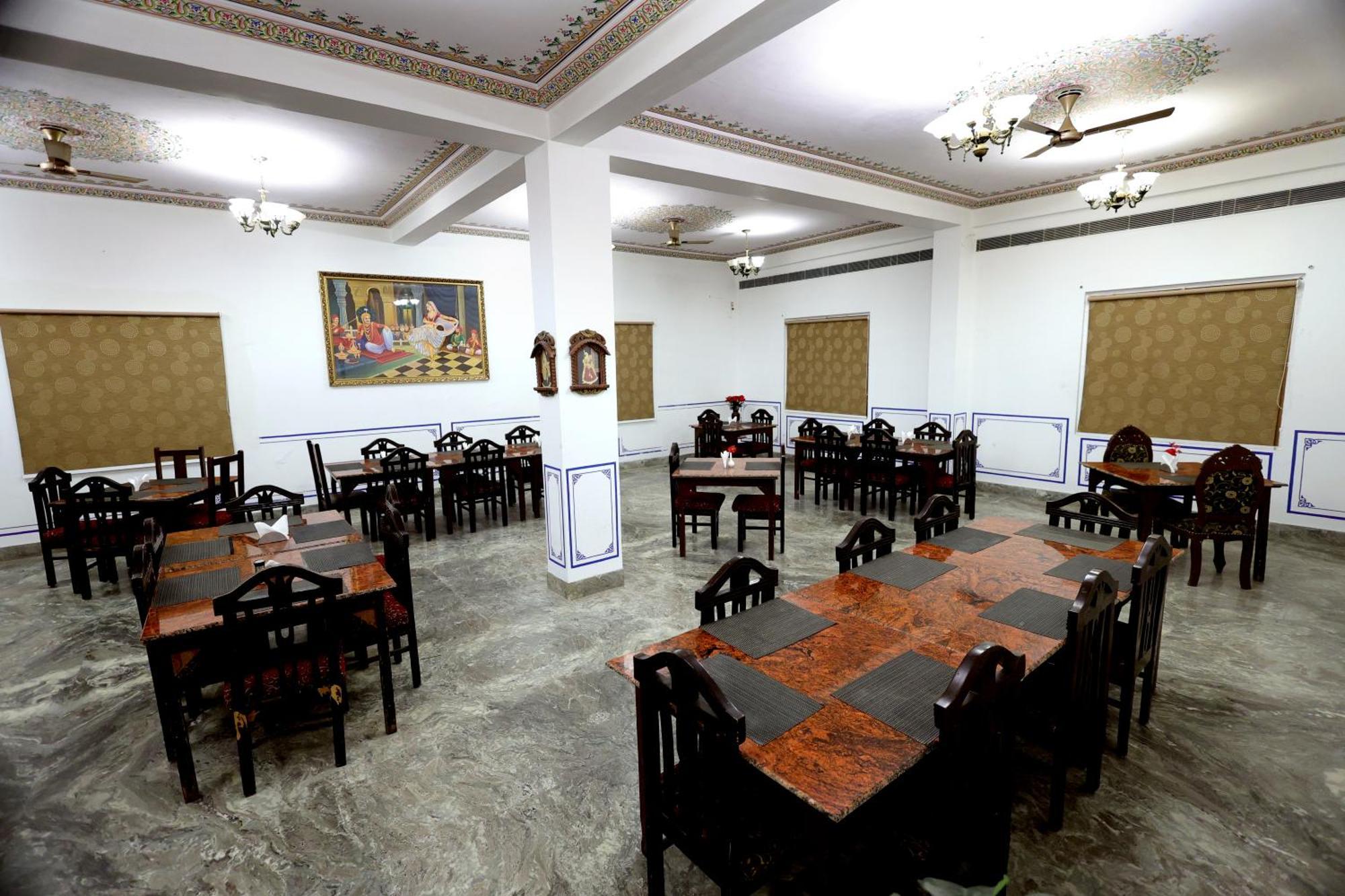 Satyam Palace Resort Пушкар Екстериор снимка