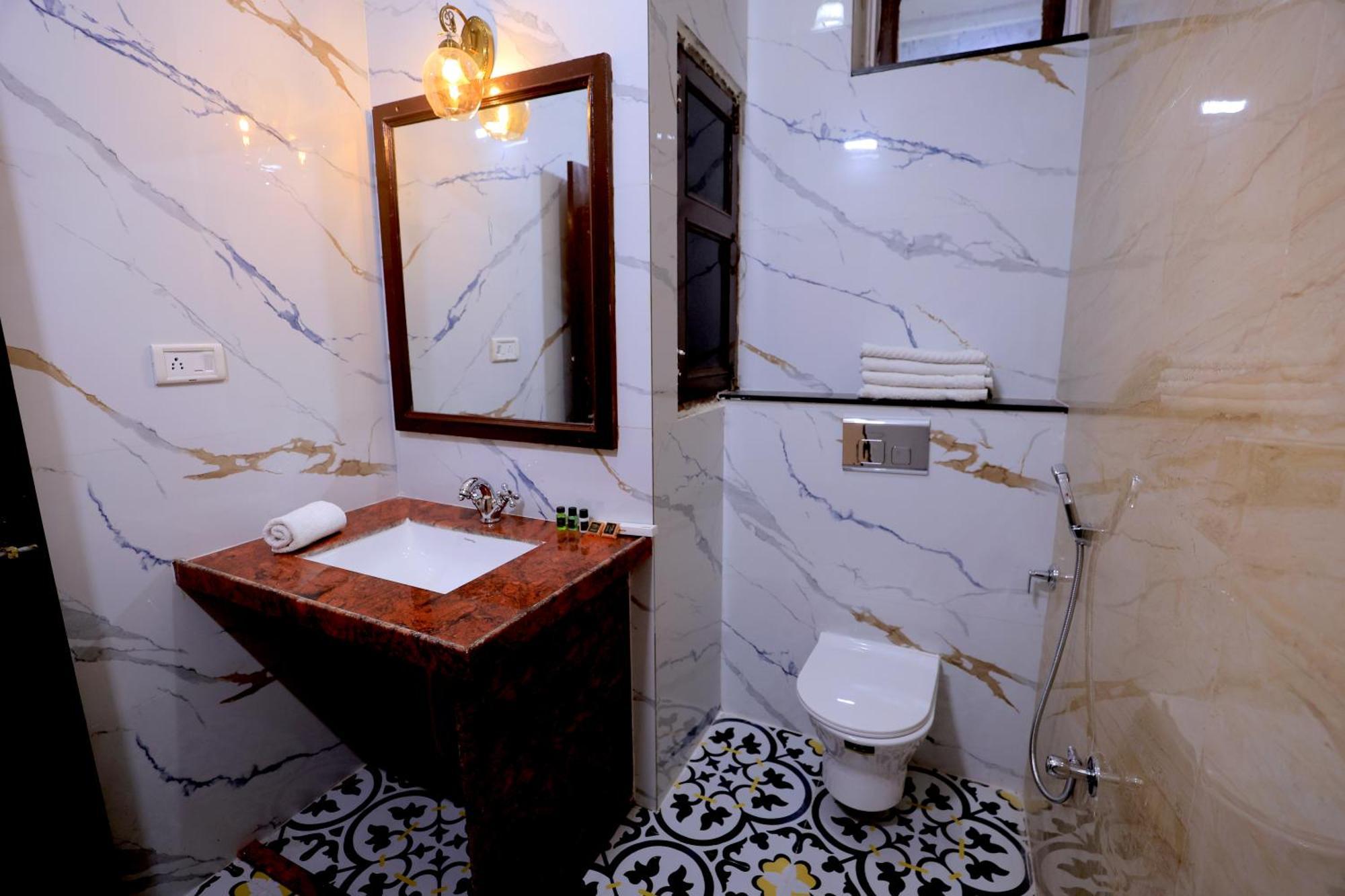 Satyam Palace Resort Пушкар Екстериор снимка