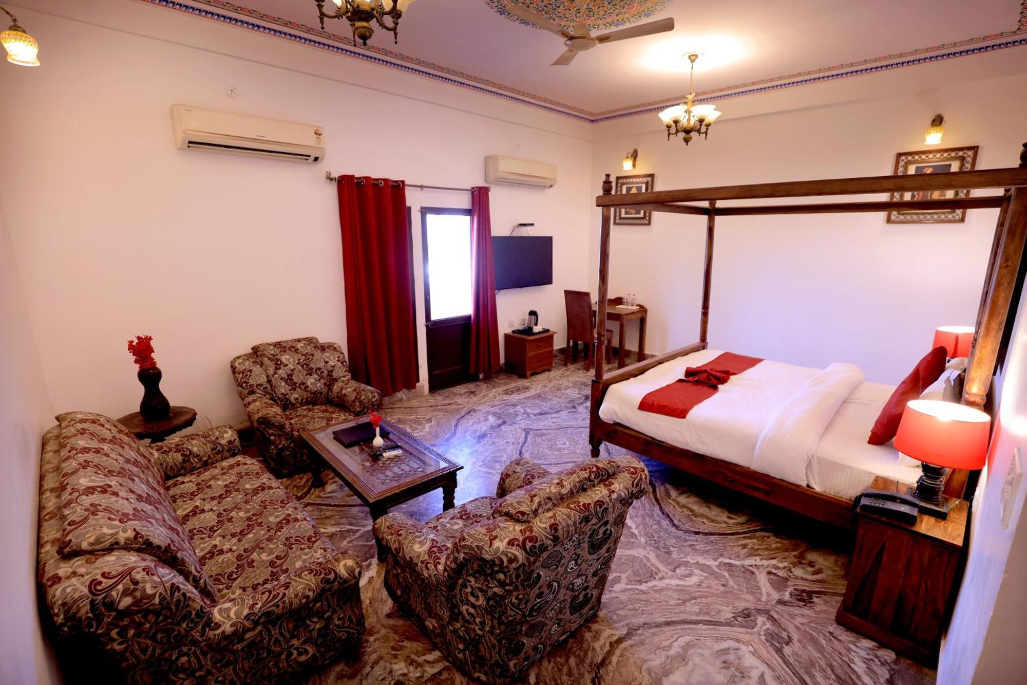 Satyam Palace Resort Пушкар Екстериор снимка