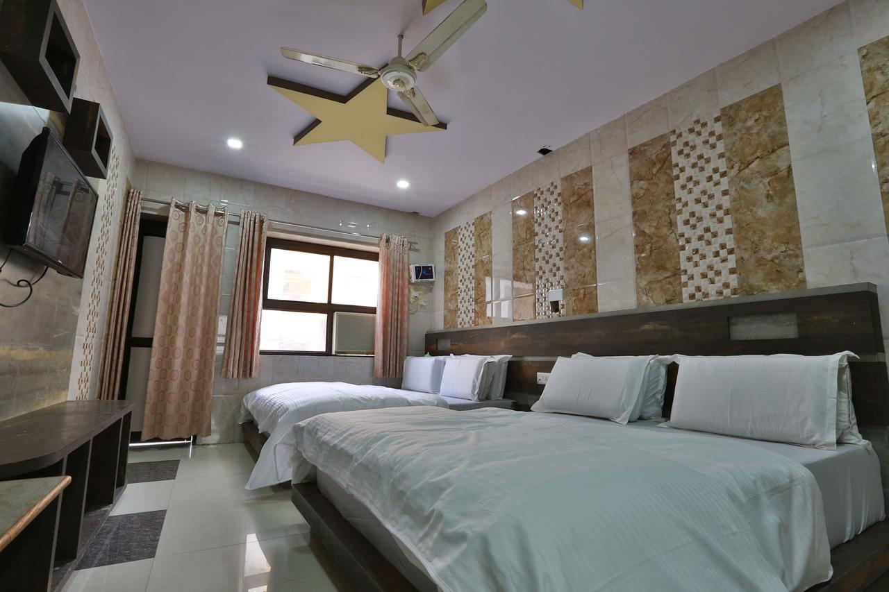 Satyam Palace Resort Пушкар Екстериор снимка